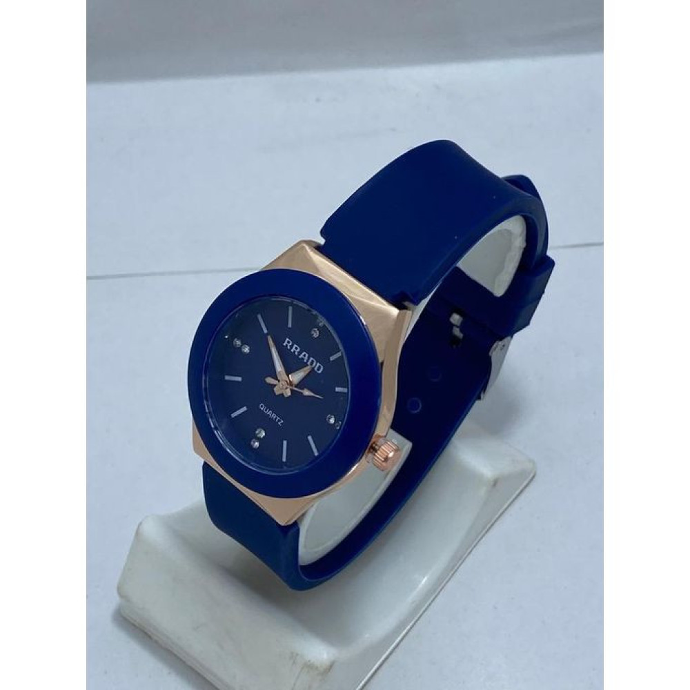 Elegant Ladies Elastic Wristwatch